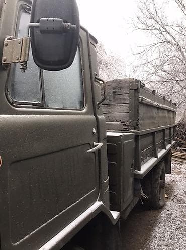 kia ceed motor: GAZ-66 yük avtomobili - Geniş kabinalı, iki bölməli ön şüşə və kənar — 2