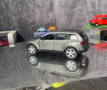 20 qepik: Коллекционная модель volkswagen touareg grey metallic 2003 kinsmart — 12