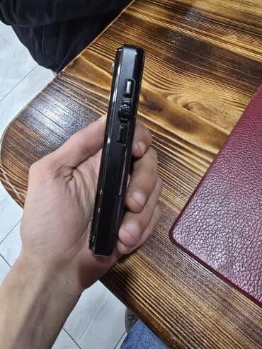 texno camon: Vertu Ti, rəng - Qara, Düyməli — 6