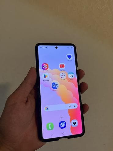 Samsung Galaxy Z Flip7, 256 GB, rəng - Göy, İki sim kartlı, Sənədlərlə