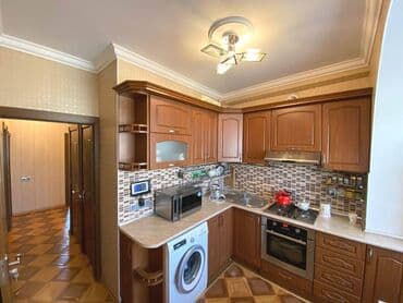 maştağada ucuz evlər: Bakı, Köhnə Günəşli, 2 otaqlı, Köhnə tikili, m. Əhmədli, 65 kv. m — 3