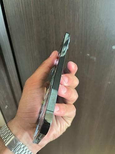 stranger things max: IPhone 12 Pro Max, Pacific Blue — 3