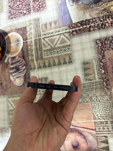 balaca telefon: IPhone 12, 128 GB, Qara — 7