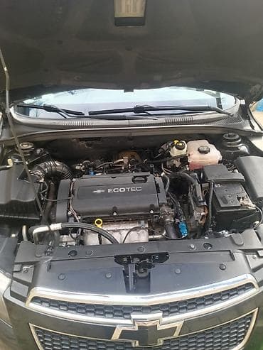 hava kompresoru: Chevrolet Cruze: 1.6 l | 2012 il 217000 km Sedan — 4