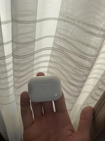ipad 2: Original air pods pro 2 Gen2,isleyinde problem yoxdu,type-c — 3