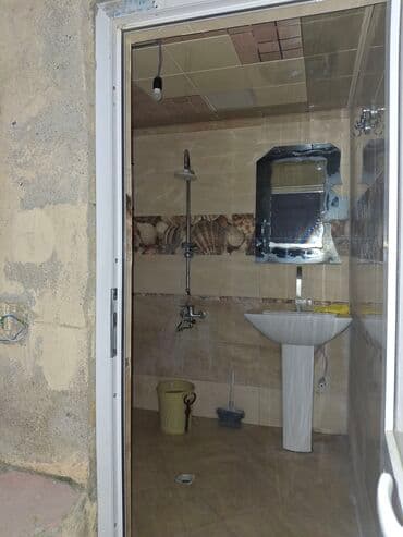 kirayə evlər xırdalan: Xırdalan Aaaf park 2 də kirayə həyət verilir. Hər bir şəraiti var . 2 — 13