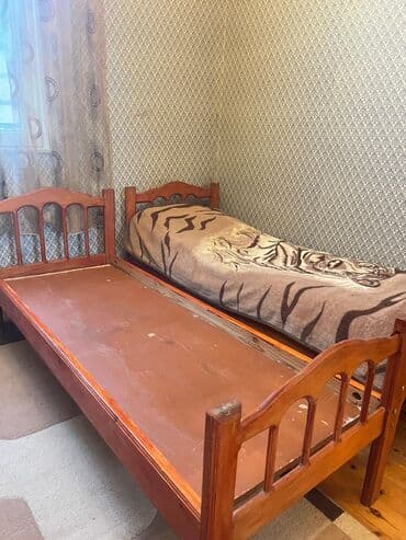 tək kravatlar işlənmiş: İşlənmiş, Təknəfərlik çarpayı, Bazasız, Matrassız, Siyirməsiz — 1