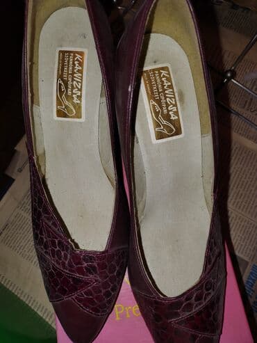 туфли мужские на кожаной подошве: Qadın ayaqqabıları – 2 cüt 1) Klanizsa (Pannonia Cipőipari — 1