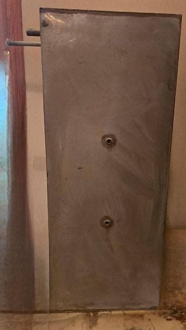 asma tavanlar hamam: 1.5-lik nejaveyka su çəni satılır.Qiyməti 150 manat (yerində — 1