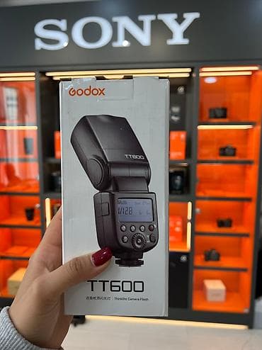 video reqstrator: Godox TT 600 flaş — 1