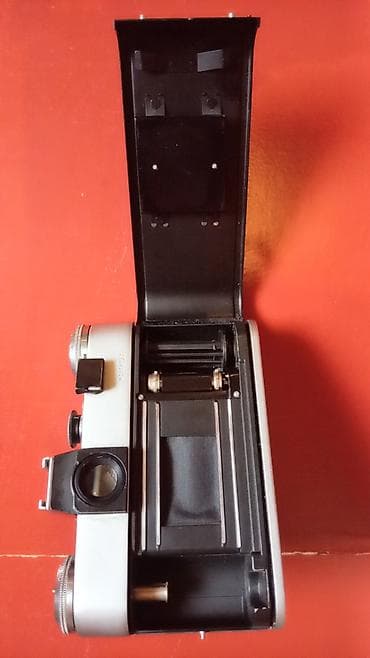 ucuz notebook: Zenit-E 35mm SLR plyonkali fotoaparat + orijinal dərili futlyar və — 3