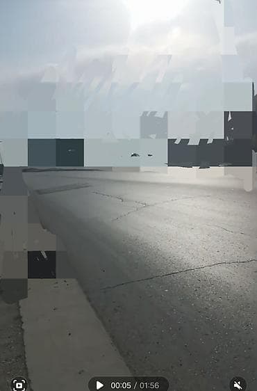 Tikinti, Makler, Bələdiyyə