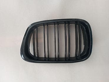 radiyator panel: Bmw E39 radiator barmaqlığı(oblisovkası).İki xəttdir və sürücü — 1