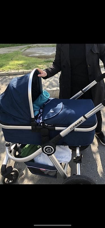 Çıxarıla bilən beşikli araba