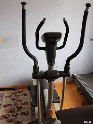 kask qiyməti: Burda yazilan qiymet şerti qiymetdir ve mehsulun novune çekigöturme — 1