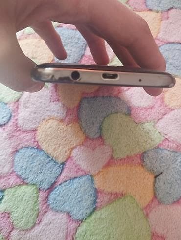 tecno spark go 2022: Samsung Galaxy J5, rəng - Qara, Sensor — 4