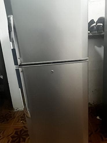 samovar satilir: İşlənmiş 2 qapılı LG Soyuducu Satılır, rəng - Gümüşü — 1