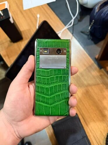 nokia 8800 2020: Vertu Signature Touch, rəng - Yaşıl — 1