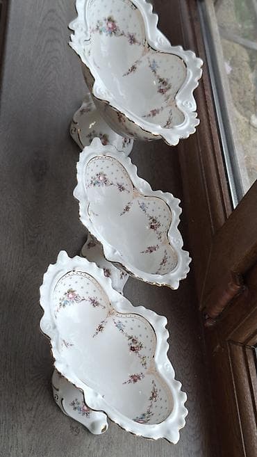 porselen: Vaza dəsti, Farfor — 3