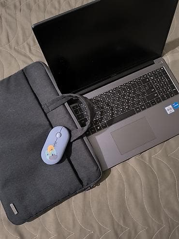 2 aydı alınıb,heç işlədilməyib, mouse və çanta üzərində qiyməti real