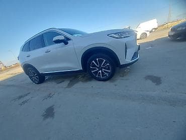 Мототранспорт: Haval H6, 2021, 2.0 motor. Şəhər içi orta yanacaq sərfiyyatı 8–9 l/100 — 4