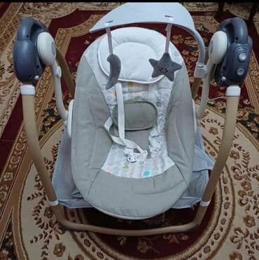 Musiqili uşaq oturacaği Her şeyi işlekdir.2.3 defe istifade olunub