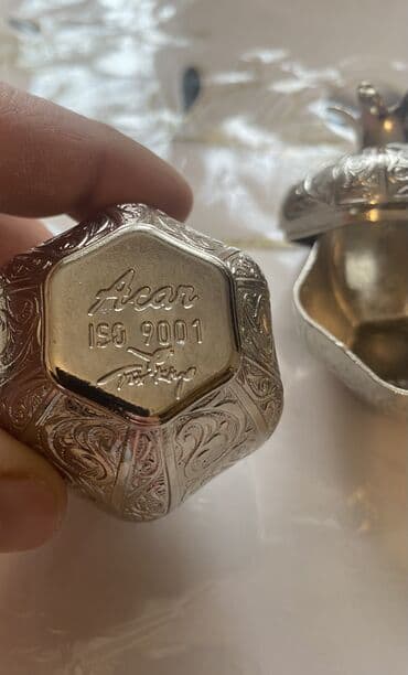 mucru qabı: Mücrü — 3