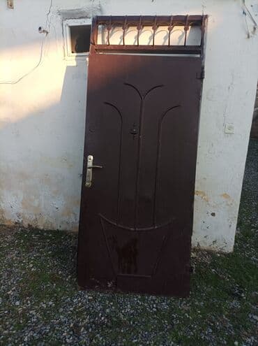 Фурнитура и комплектующие: Yaxsl veziyetde 2.30. 1 eni curuku yox Metall qapı dəsti - — 3