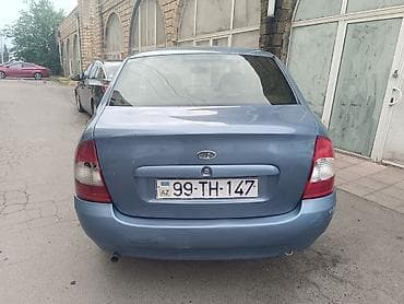 eleyus venera a: VAZ (LADA) Kalina: 1.6 l | 2005 il 390000 km Sedan — 5