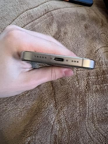 iphone 16 satilir: IPhone 16 Pro, 256 GB, Qızılı, Barmaq izi, Face ID, Sənədlərlə — 4