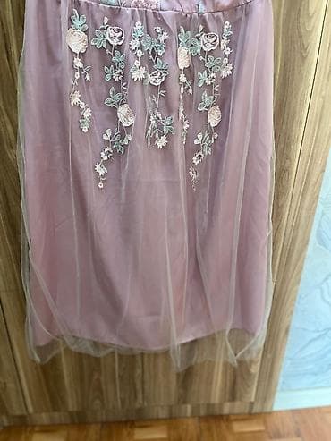 Ziyafət donu, Midi, XL — 3