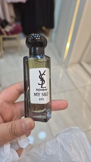qadın don: Parfüm flakonları – Shiseido Ginza və Yves Saint Laurent MYSLF — 2