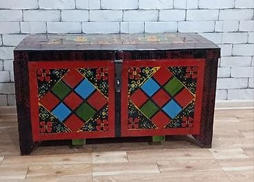 bir balaca sandiqca: Endirim edirik.1960 cı illərin malıdır.Rəngarəng naxışlarla bəzədilmiş — 3