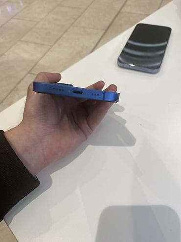 ТВ и видео: IPhone 13, 128 ГБ, Голубой — 4