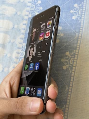 en ucuz macbook pro: IPhone 8, 64 GB, Space Gray, Barmaq izi — 5