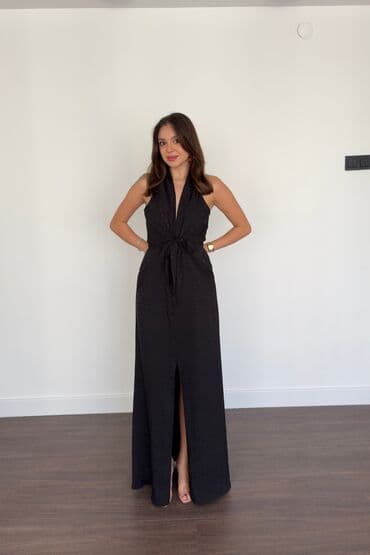 Daraq panellər: Qara maxi don - Rəng: klassik qara - Model: dərin V-yaxa, boyundan — 1