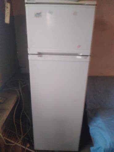 printerlər satışı: İki qapılı məişət soyuducusu - Üst hissədə ayrıca dondurucu bölmə — 2