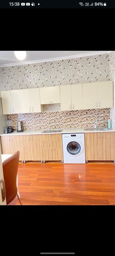 qubada satilan evler 2023: 3 otaqlı, Yeni tikili, m. Neftçilər, 180 kv. m — 1