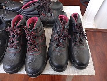 off white duks: Satıram təzədir ı. 6 cüt ayaqqabı var 4 cüt üzün boğaz 2 cüt qısa — 8