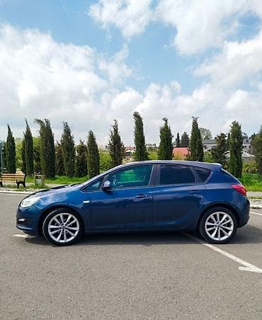 opel val: Opel Astra: 1.4 l | 2010 il 243000 km Hetçbek — 4