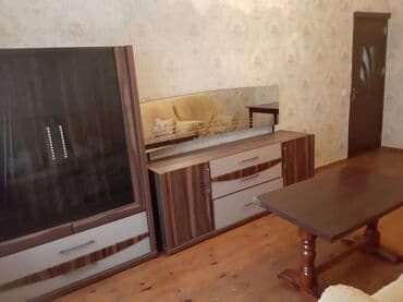 7 ci mikrorayon yeni tikili: Xətai rayonu,Həzi Aslanov metrosu çıxışı,9 mərtəbəli binanın,7-ci — 1