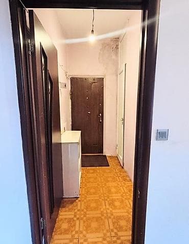 emircanda ev satisi: Yaxşı təklif, Əcəmi metrosuna yaxın. Yaxın zamanda ev sahibi evə kombi — 5