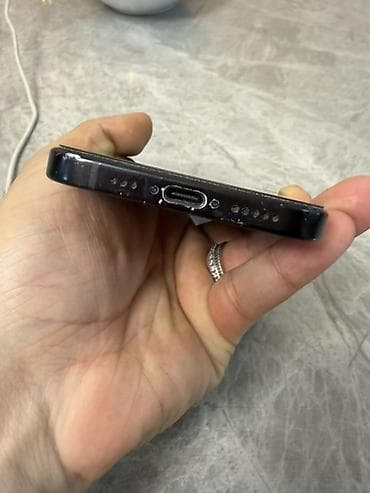 Техника и электроника: IPhone 15, 128 ГБ, Черный, Беспроводная зарядка — 7