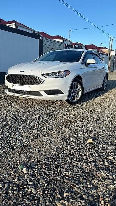 Продажа авто: Ford Fusion (ağ rəng, sedan) Texniki və əsas xüsusiyyətlər: - Benzin — 10