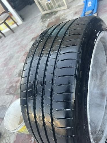 4*4 profil: Disk təkər Mercedes-Benz 235 / 35 / R 19, 5 Boltlu — 5