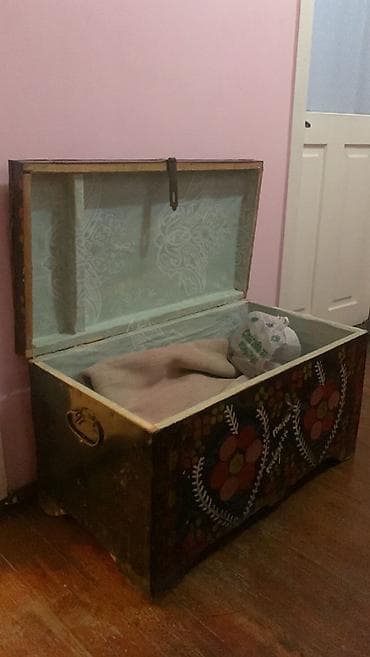 Güzgülər: 🧳 QƏDİM ANTİK TAŞTA CEHİZ SANDIĞI — 1920–1930 📜 Tarixi əşya – — 5