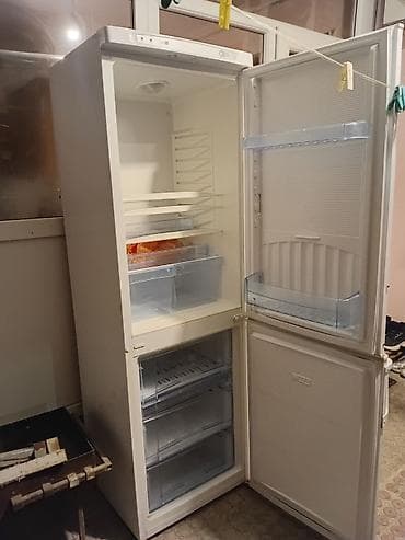 2 qapılı Swizer Soyuducu Satılır, rəng - Ağ lalafo.az -da 2 qapılı Swizer Soyuducu Satılır, rəng - Ağ