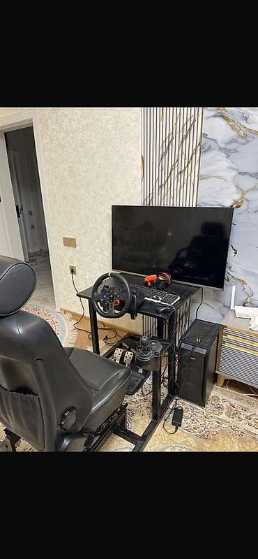 Realist sürüş təcrübəsi üçün tam simulyator dəsti. Komplekt: - — 1