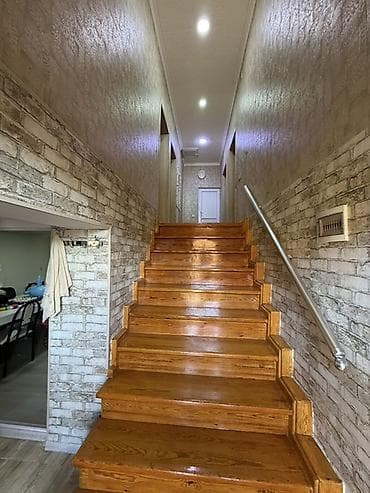 bakida a frame evler: 5 otaqlı, 160 kv. m, Orta təmir — 5