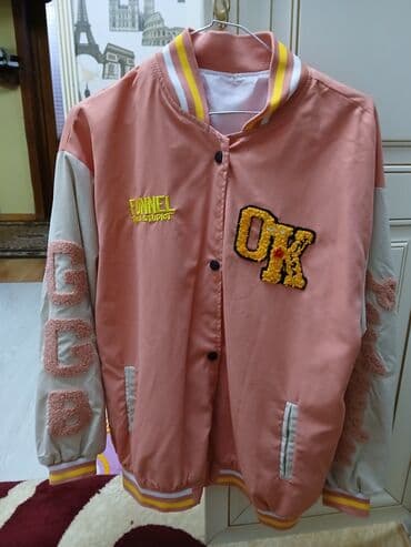 ag jaket: Kollec stilində beysbol tipli jaket - Rəng: əsasən şaftalı/çəhrayı — 1